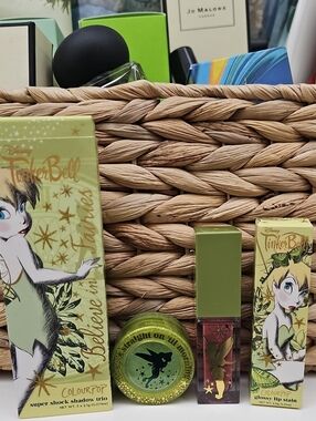 ColourPop Tinker Bell Eyeshadow & Lipstain